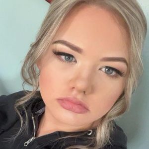 Meet your Posher, Lyndsey